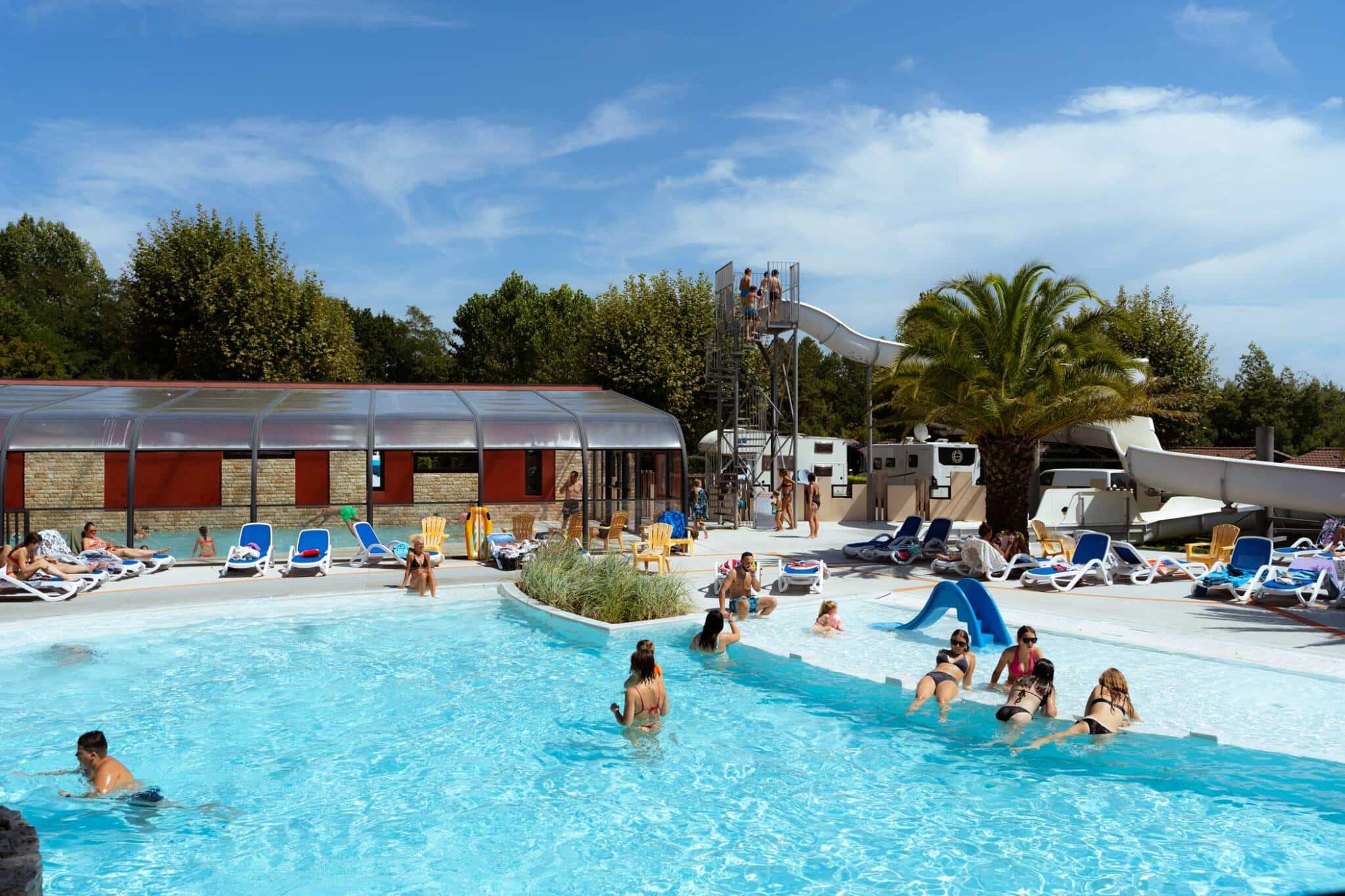 camping-pays-basque-piscine-couverte-chauffee-toboggan-4-etoiles-bela-basque-scaled